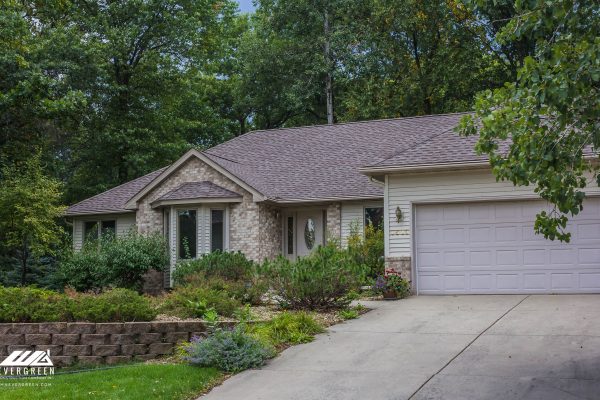Roof replacement by Evergreen Construction in Eagan, MN