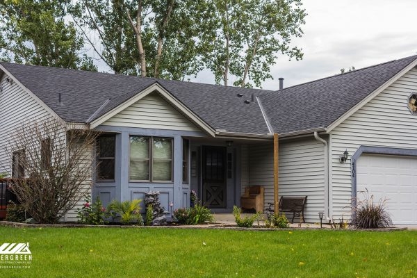 Roof repair in Lakeville MN by Evergreen Construction