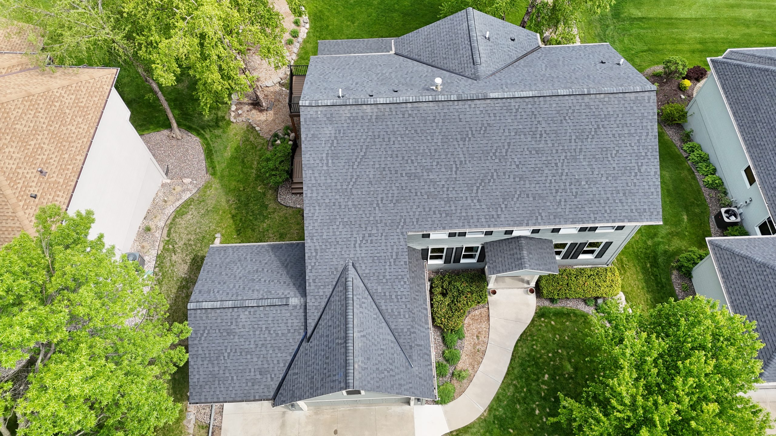 Roof repair in Maple Grove MN